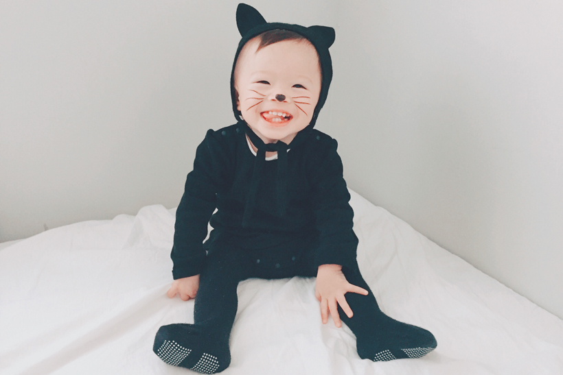 黒猫のハロウィンベビー仮装