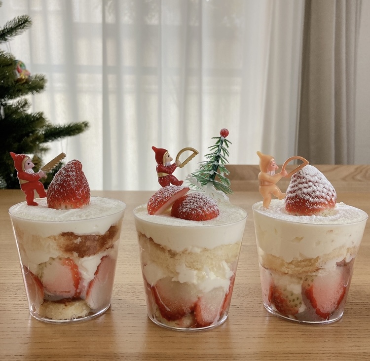 3つの材料で、簡単可愛いクリスマスケーキを作っちゃおう☆