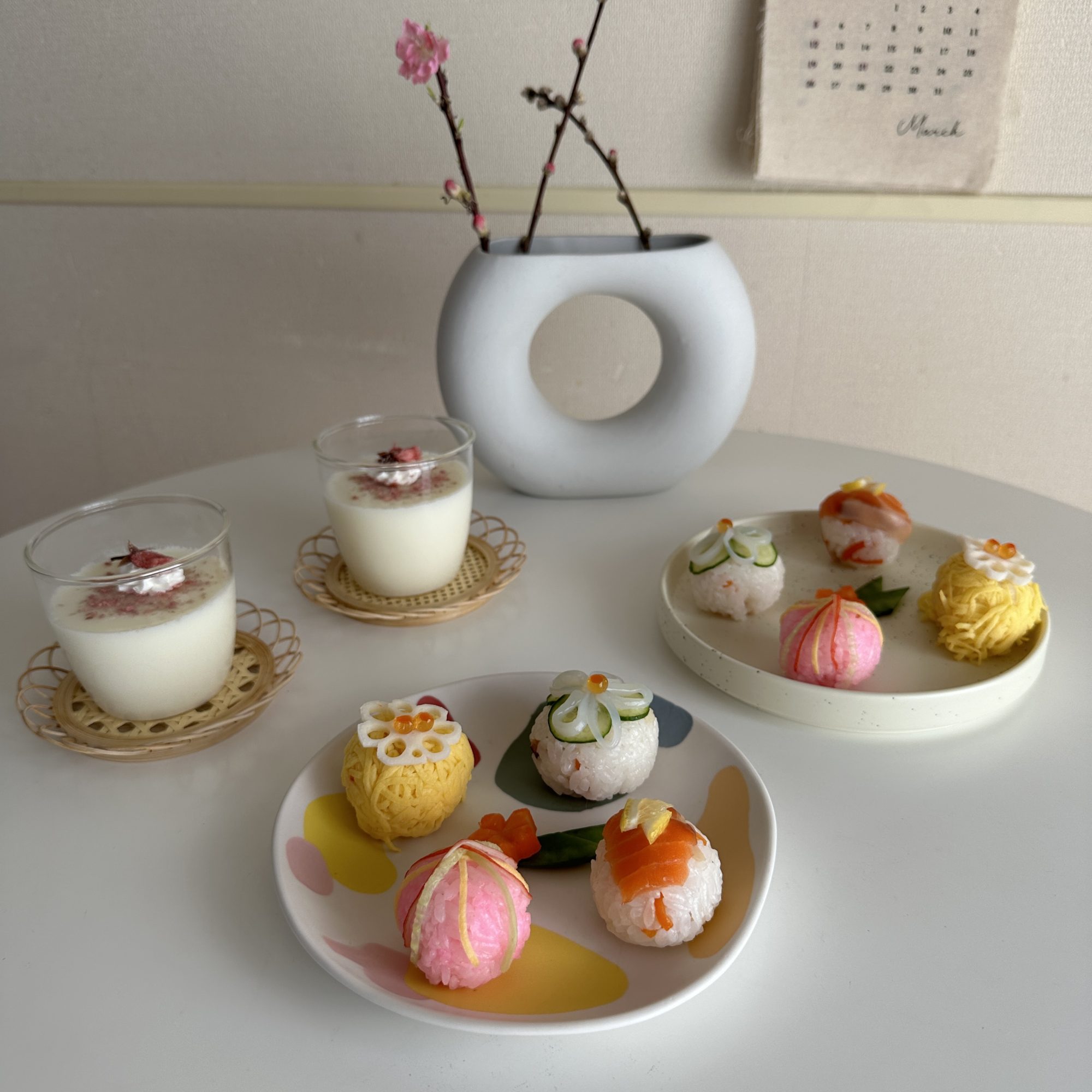 ひなまつりパーティーレシピの決定版！手毬寿司4種と桜香るミルクプリン