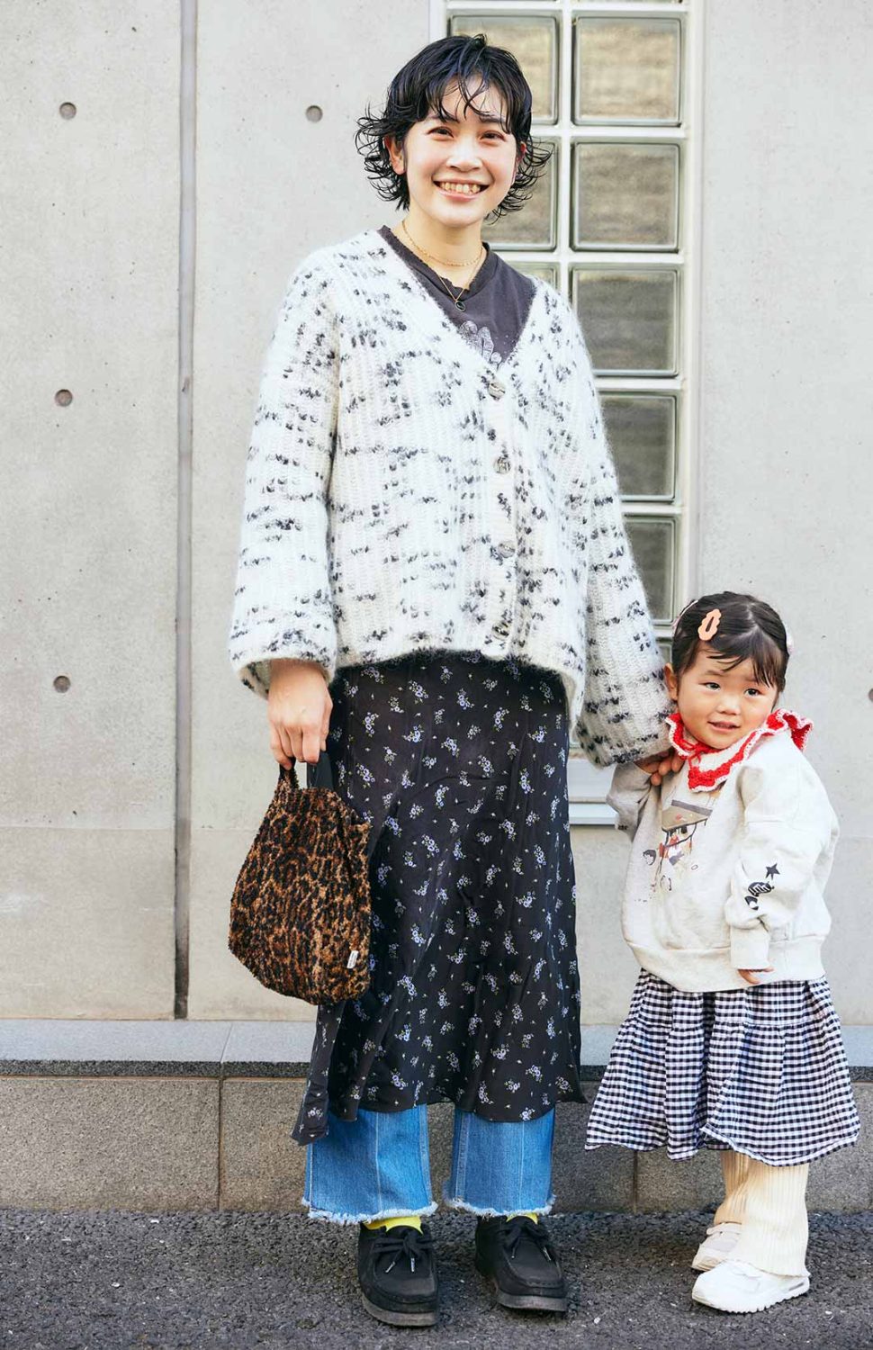 『H&M』や『ZARA』を上手に着こなし♪ 柄スカートでリンクした春コーデ