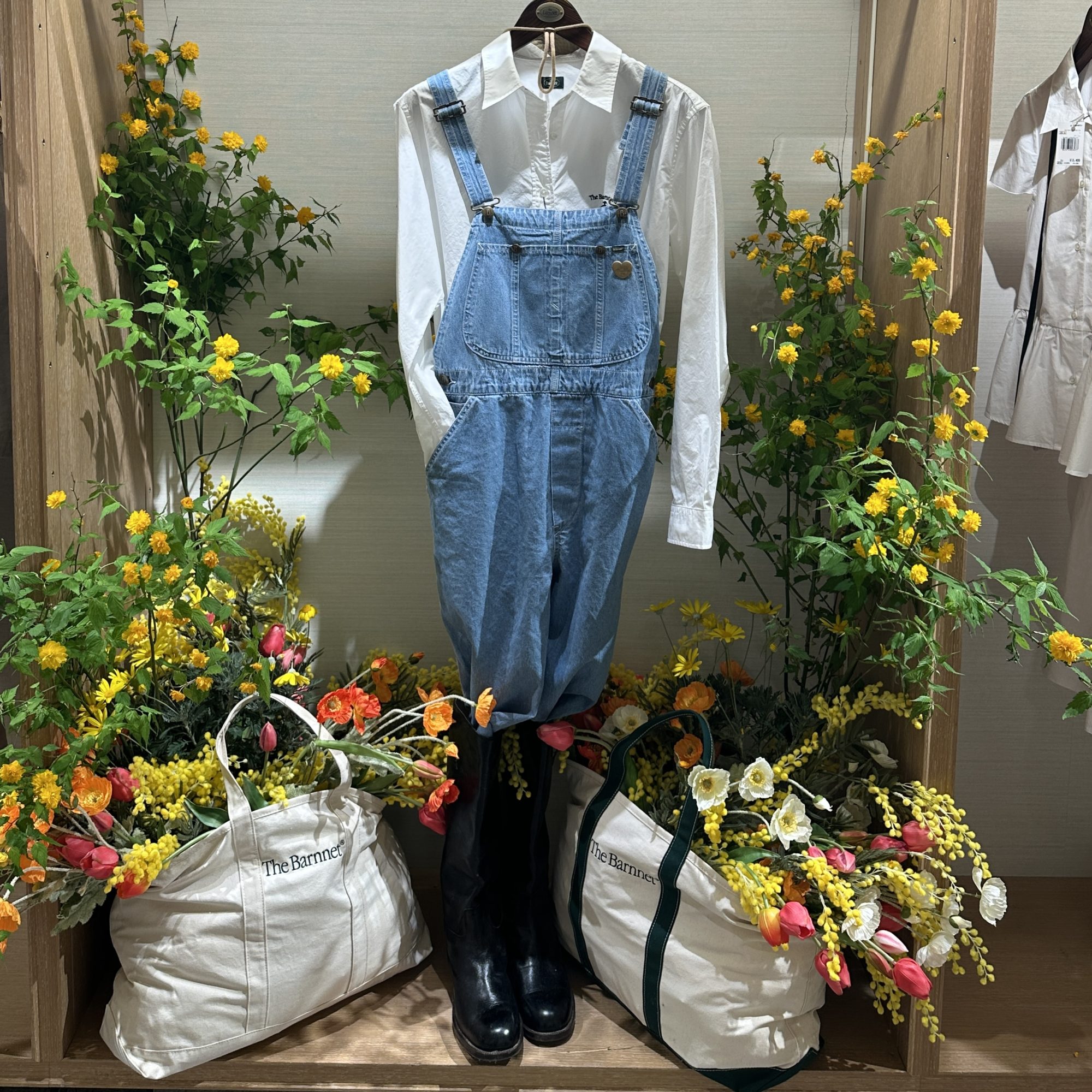 The barnnet pop-up store in TOKYO