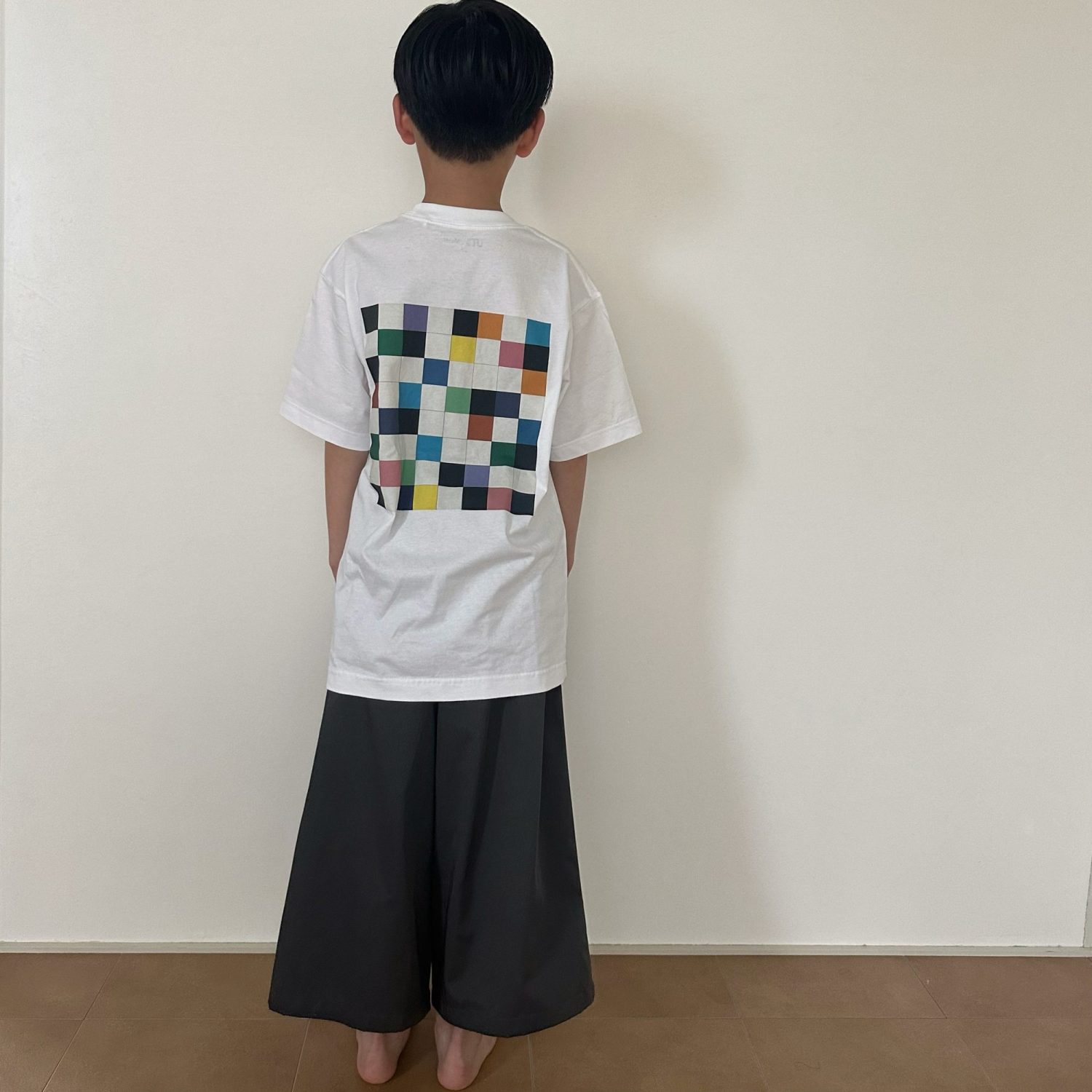 ユニクロの新作おすすめの購入品♡親子コーデができるMoMaコラボアートTシャツ。ユニクロでおしゃれキッズコーデ。