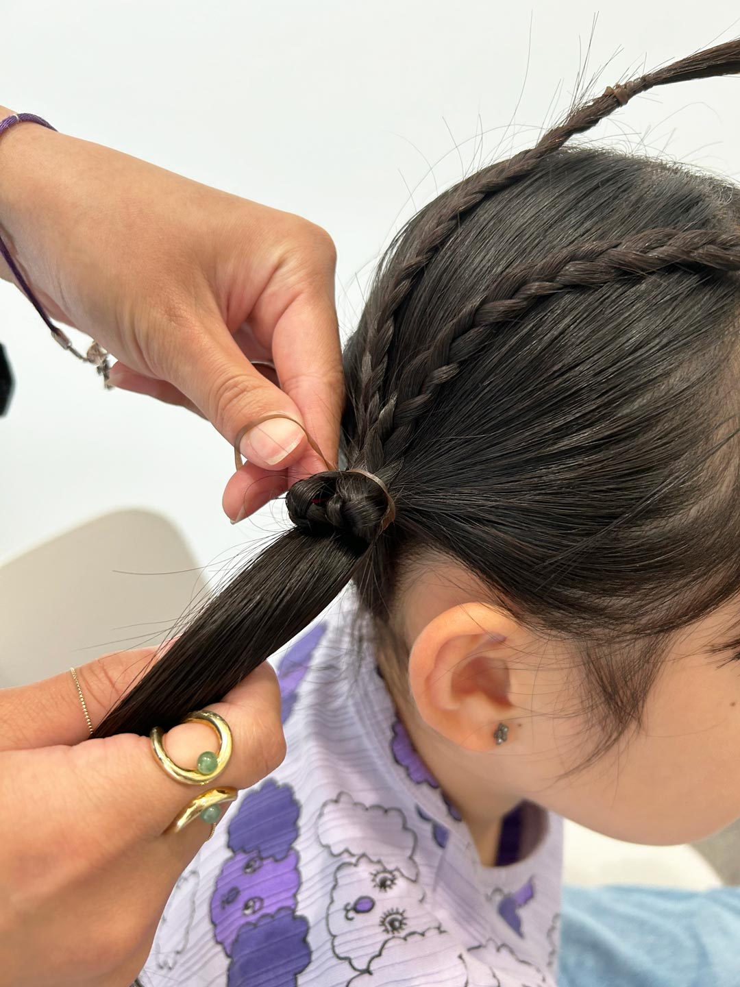 時短＆可愛い！ 簡単にできるキッズヘアアレンジ 三つ編み ハートヘア