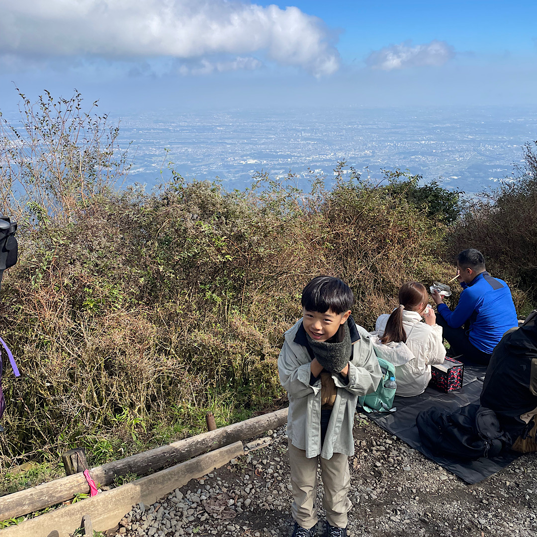 【神奈川県大山】親子登山レポ！ 秋の登山コーデ＆持ち物をご紹介！