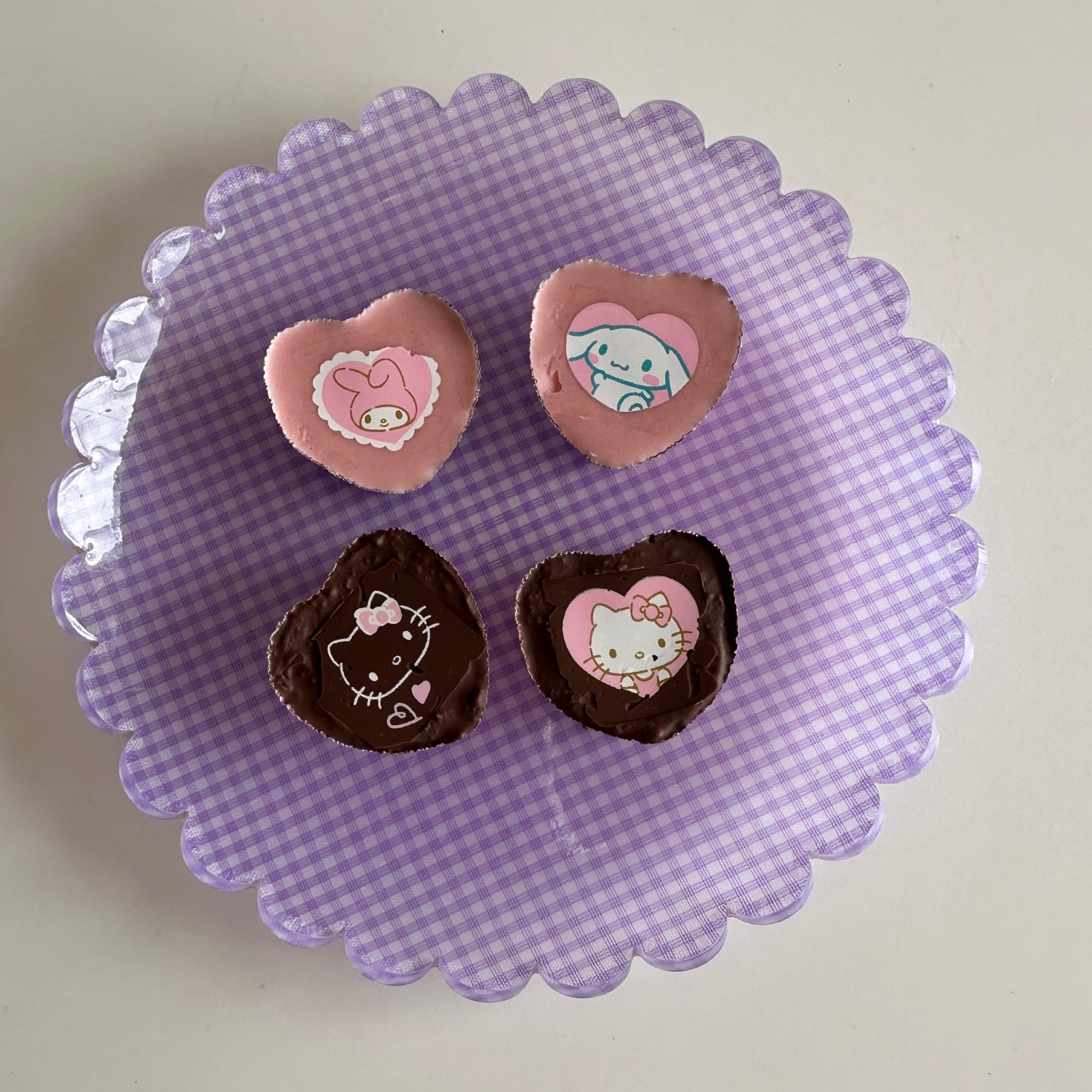 【ダイソー】サンリオチョコプリントシートが可愛すぎ！ 簡単手作りバレンタインレシピ