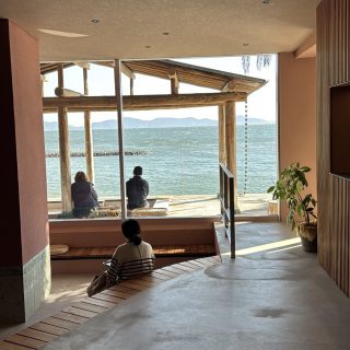 最高な景色と足湯が楽しめる！カフェ「si no no me」が最高すぎる