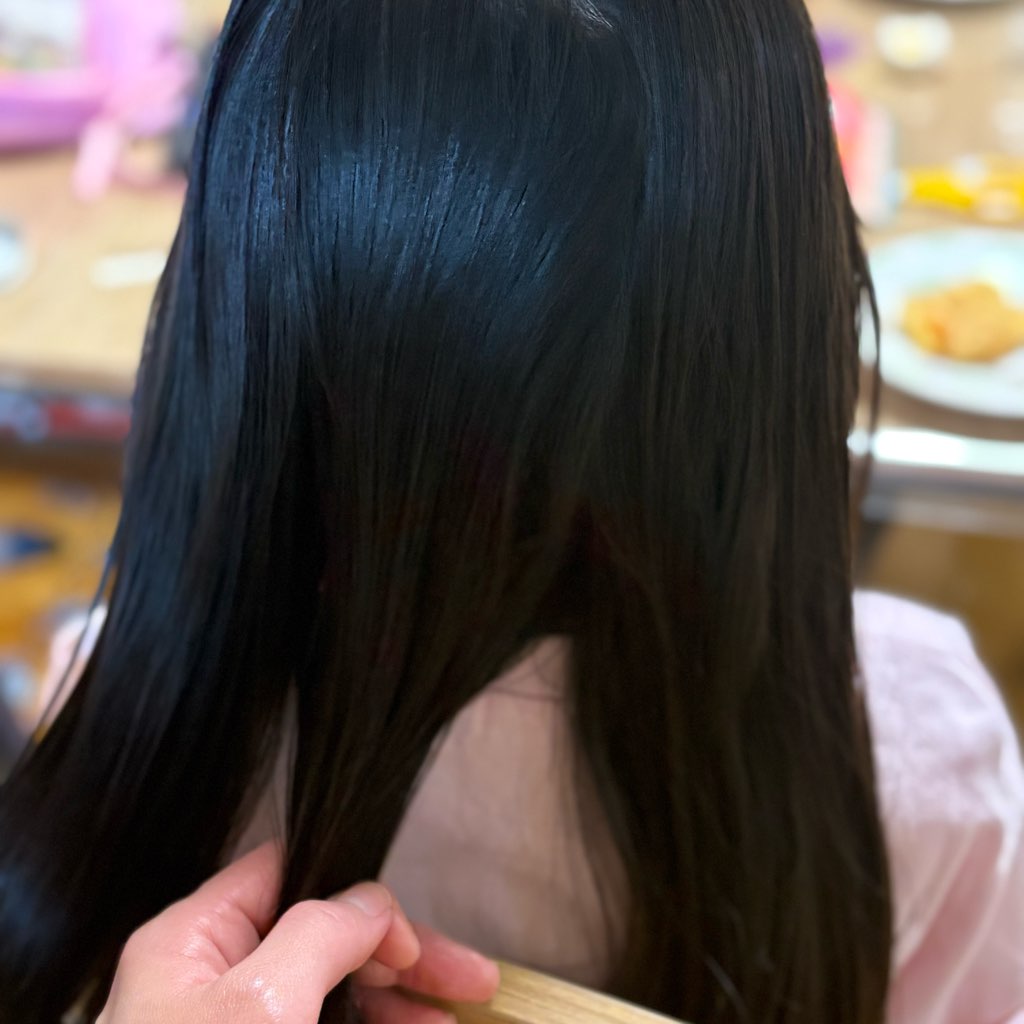 ヘアアレンジ
小学生ヘアアレンジ
分け目レスツイン
三つ編み
ヘアアクセサリー
女の子ヘア
ロングヘアのアレンジ
時短アレンジ
ヘアクリーム
マーアンドミーラッテ
