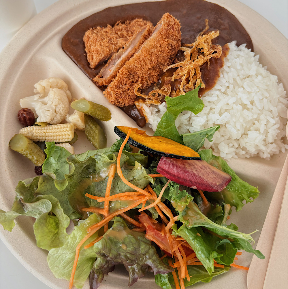 【日本科学未来館】7F展望ラウンジレストランがリニューアル!カフェテリアブルー。かつカレー