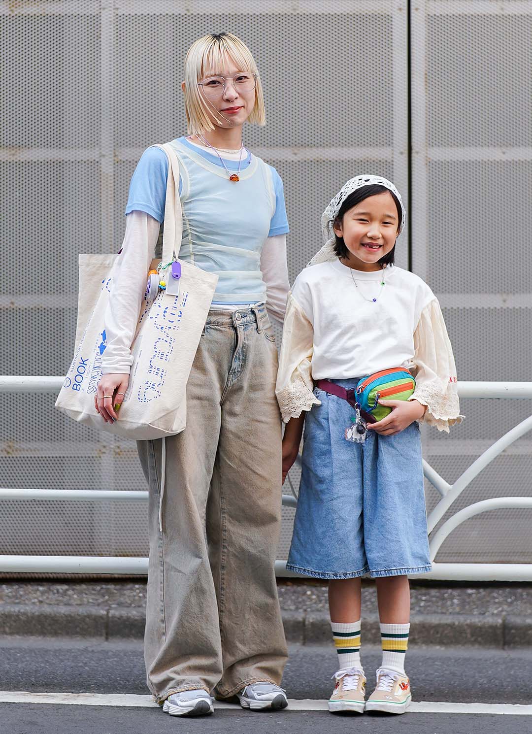 プチプラをおしゃれに昇華！ 春デニムで親子リンクコーデ