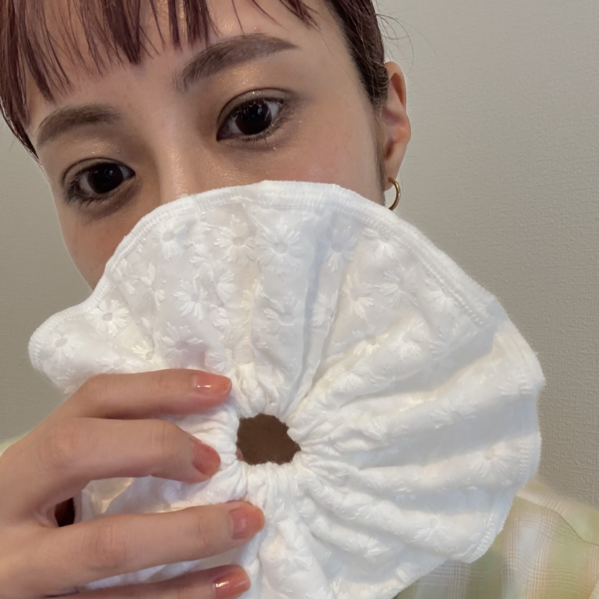 【GU】レースシュシュが簡単アレンジで流行のBIGサイズに早変わり!