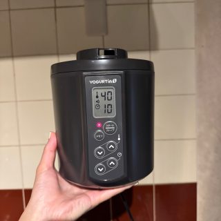 甘酒や塩麹、味噌などの発酵調味料がボタンひとつで!【TANIKA】ヨーグルトメーカー
