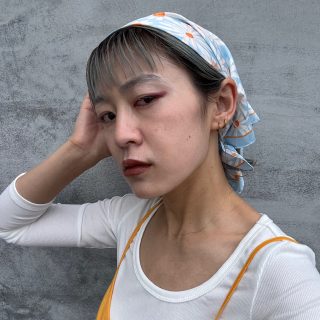 簡単&トレンド感満載!最速でおしゃれに見せるスカーフアレンジ3選