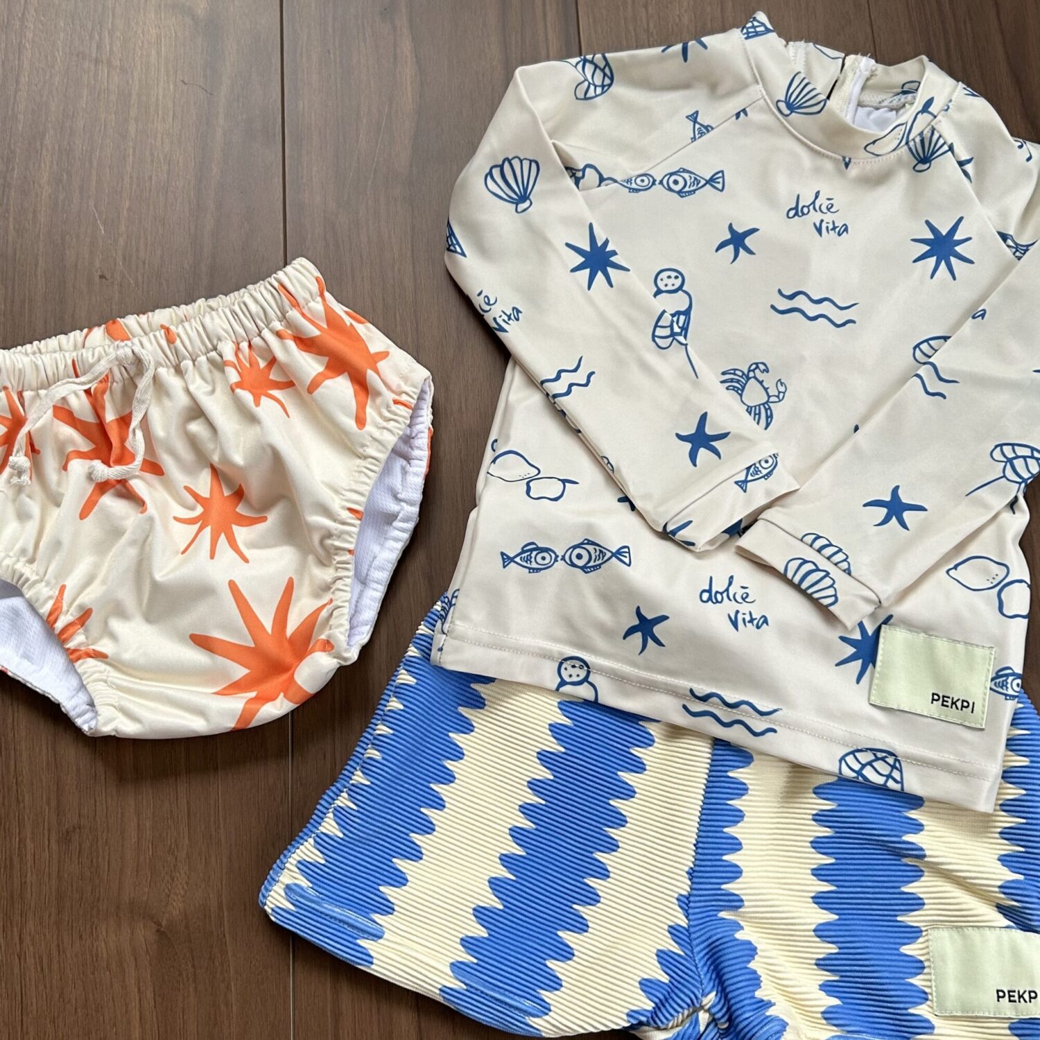 再利用可能な水泳用おむつ！？可愛すぎるベビー&キッズ水着をご紹介