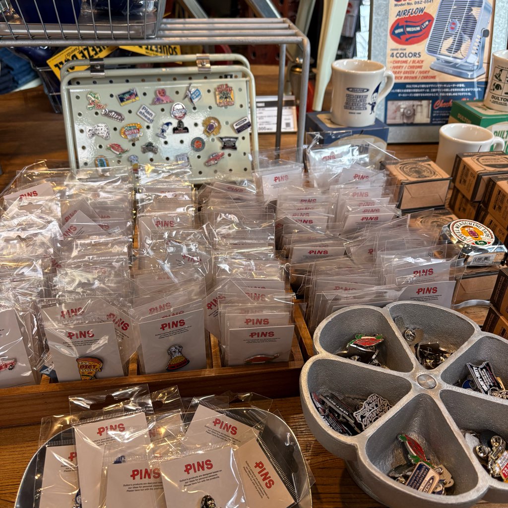 ダルトン
ピンズ
雑貨
ギフト