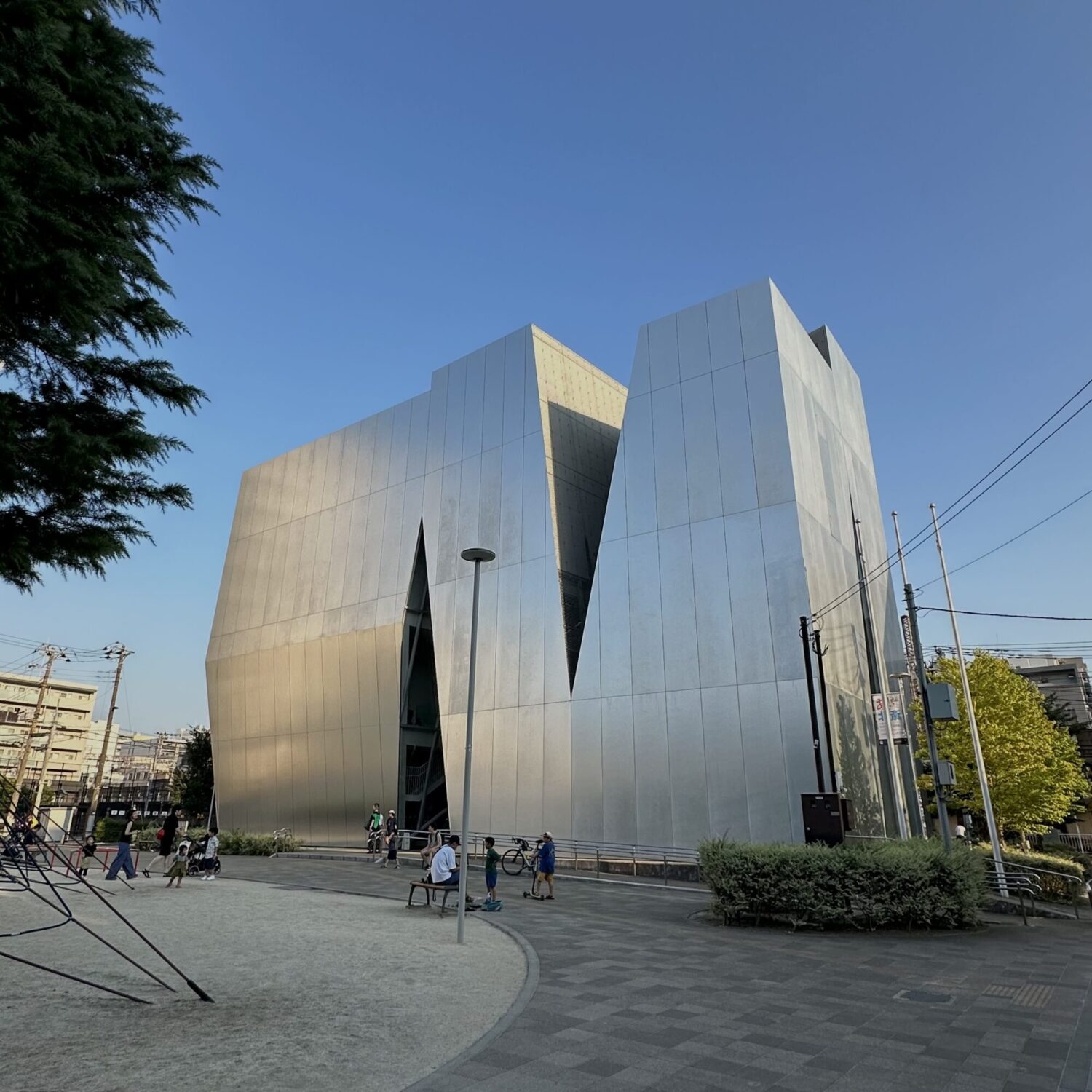 中学生以下無料！ 両国「すみだ北斎美術館」で遊びながら学べる穴場スポット