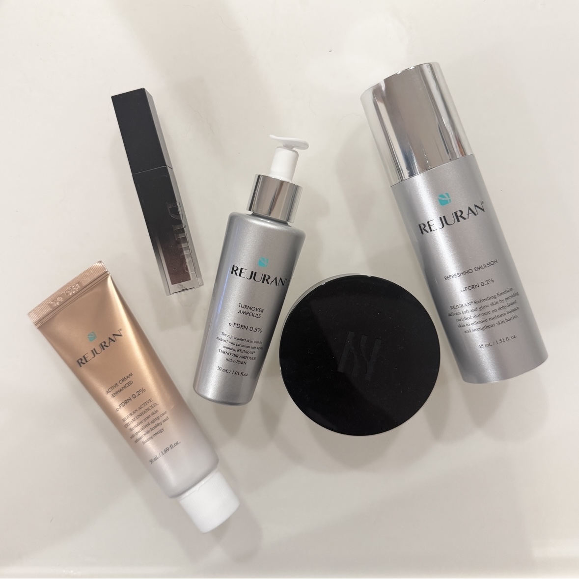 【2025秋】韓国コスメマニアが選ぶ「本当に買ってよかった」コスメ4選