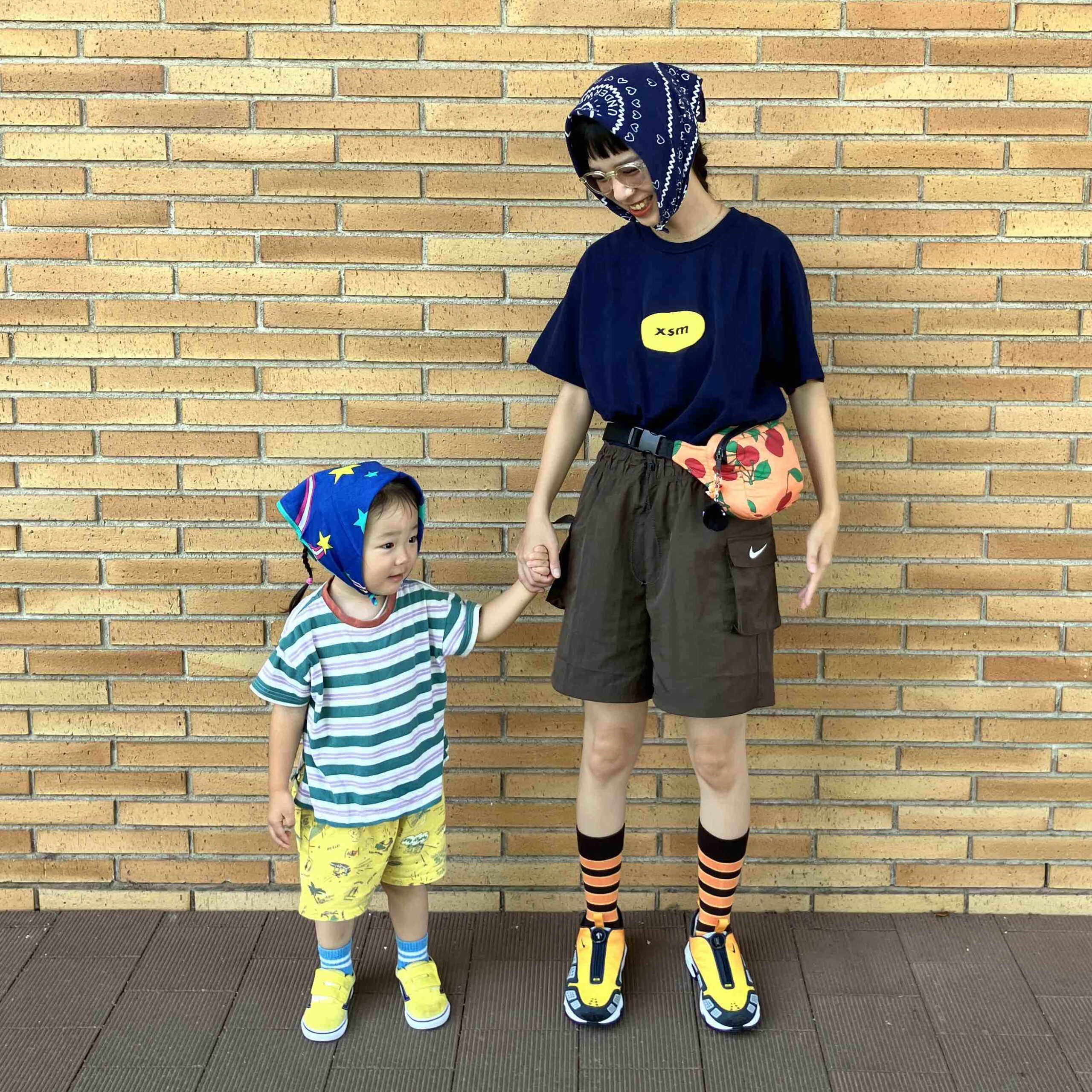 柄×色合わせでさりげなくリンクが気分!ドラえもんに会いに行くコーディネート【さあやの親子コーデログ】