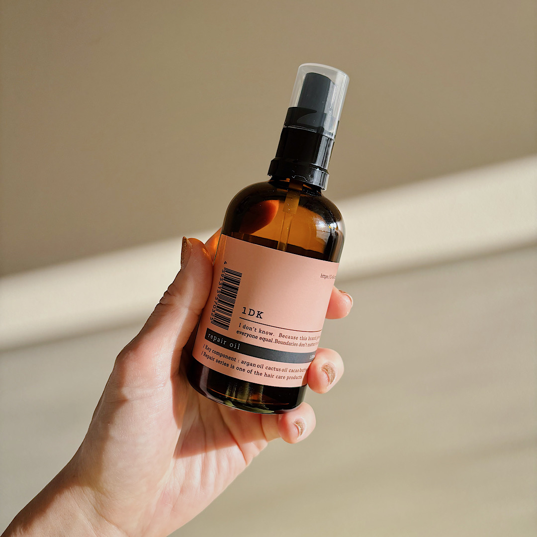 【30代】健やかな髪の毛を保つヘアケア習慣！髪に潤いを与えてくれる、1DKリペアオイル。
