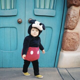 【子連れディズニー】防寒バッチリ!モコモコなりきりコーデで極寒クリスマスも快適に