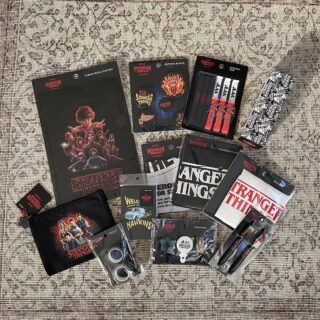 完売続出!3COINSのストレンジャー・シングス グッズが日常使いできるアイテム勢揃い!