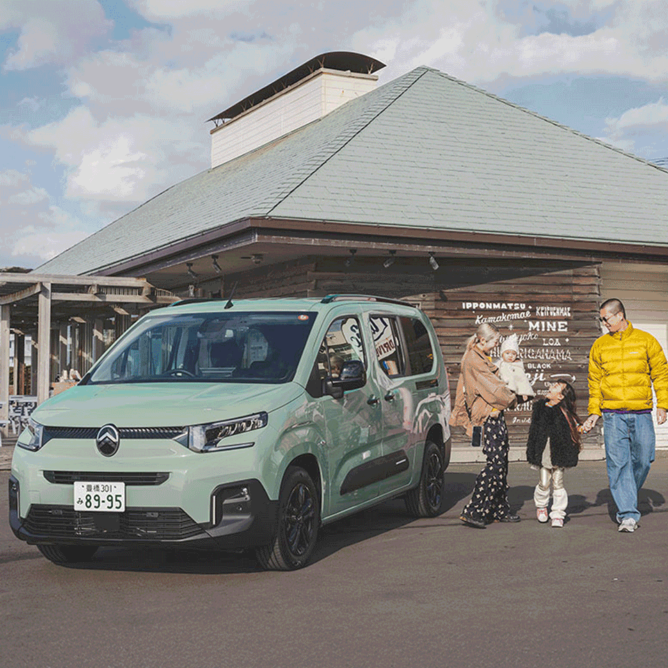 家族の休日に【ベルランゴ】が大活躍！見た目も機能も優秀なファミリーカーに注目