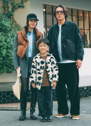 アニマル柄アウターが主役！ こなれブラウンで家族リンクコーデ