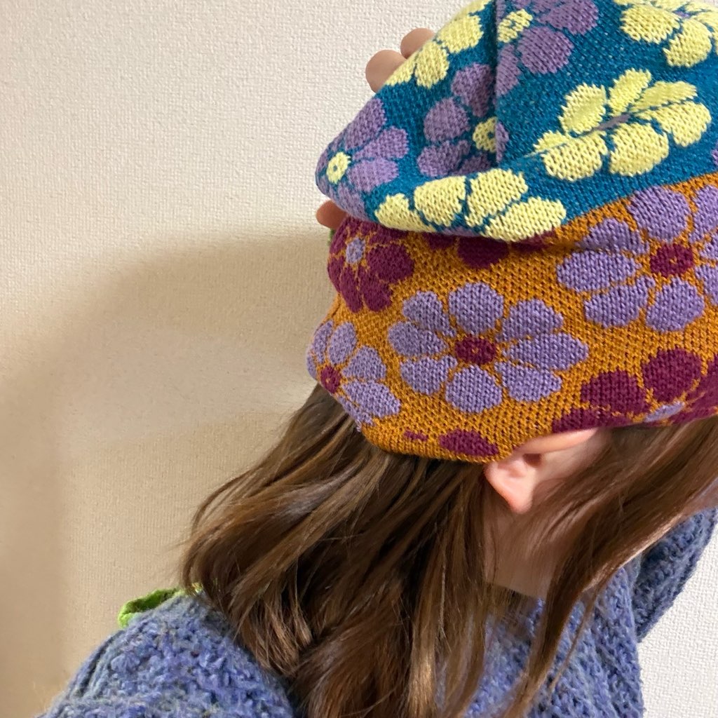CA4LA
花柄
ニットキャップ
Flowers3