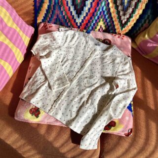 【ユニクロ】1,990円！大人可愛いチェリー柄カーディガンが春にぴったり