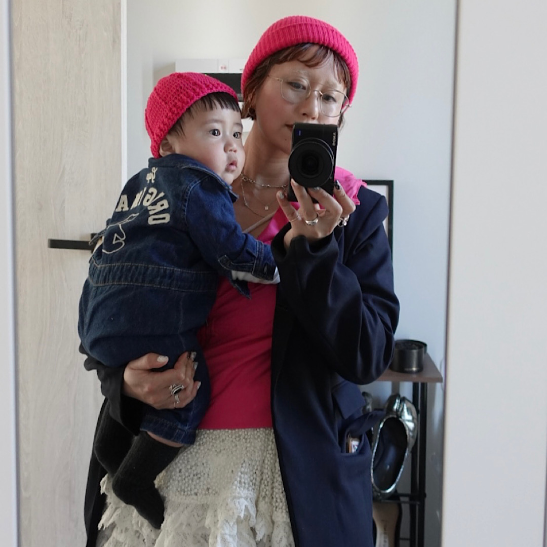 春色ピンクで揃えるだけ♡0歳赤ちゃんとのお揃いコーデが可愛すぎる