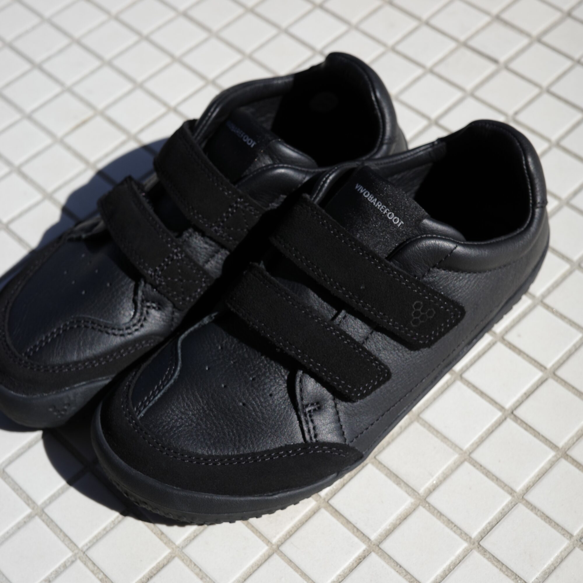 足育におすすめ！話題の【VIVOBAREFOOT】キッズシューズをご紹介