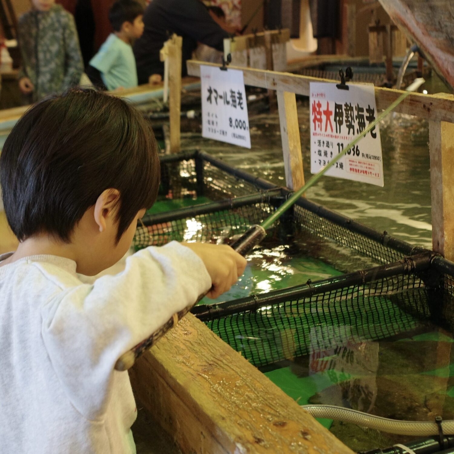 釣った魚がその場で食べられる！体験型レストラン「釣船茶屋ざうお」が子連れに最高！