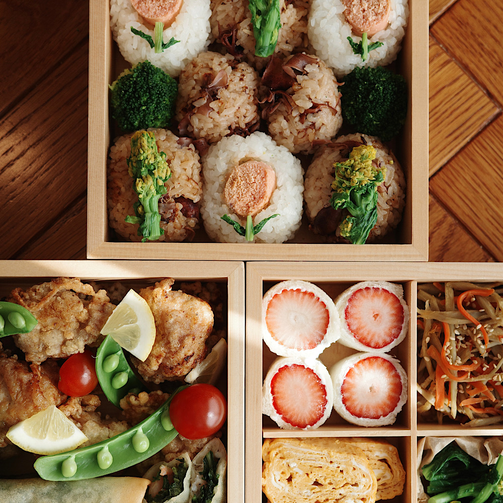 楽天で購入!【木製三段重箱】は詰めるだけで映え!お花見やピクニックにおすすめ