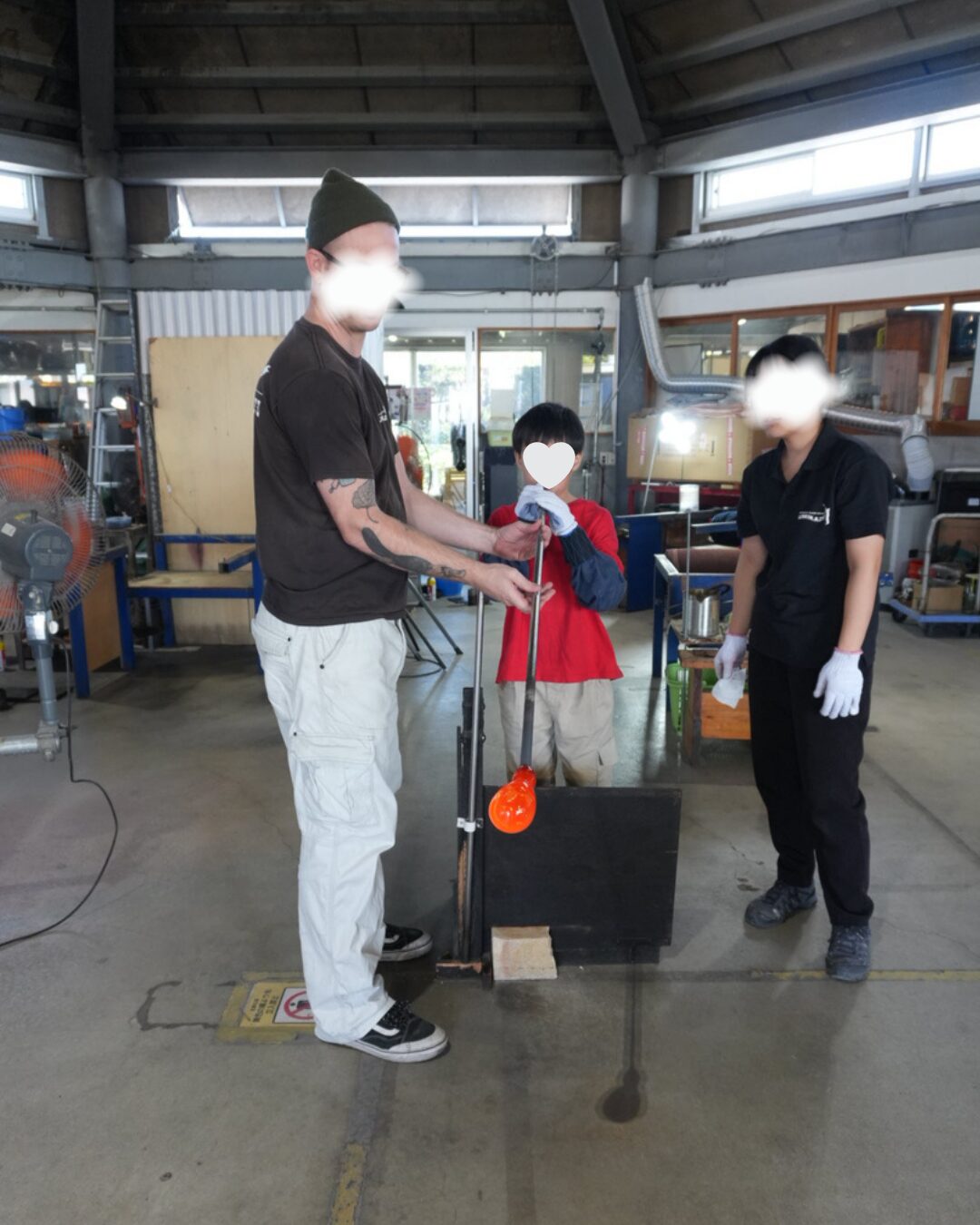 沖縄Gala青い海
琉球ガラス工房でオリジナルグラス体験